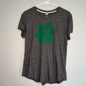 Homage Women's Ohio University Bobcats T-Shirt size L